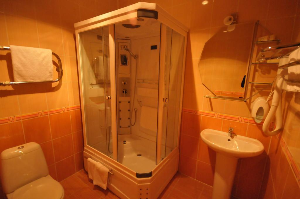 Golden Palace Hotel Aktau Szoba fotó